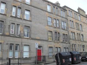 1 bedroom Flat to re...